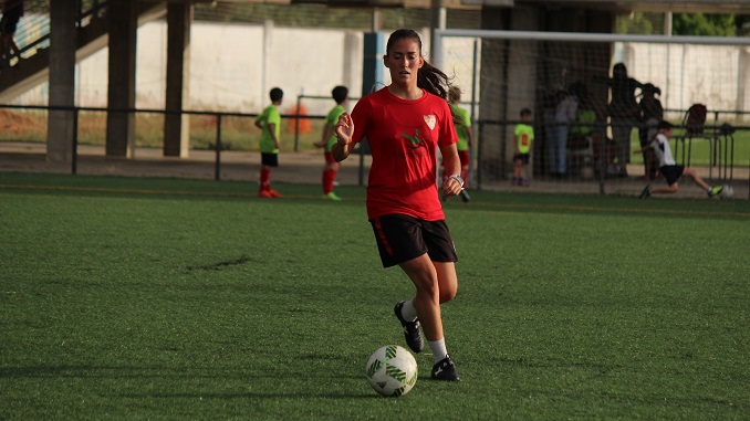 Nayadet López recibe el alta médica tras su lesión de rodilla