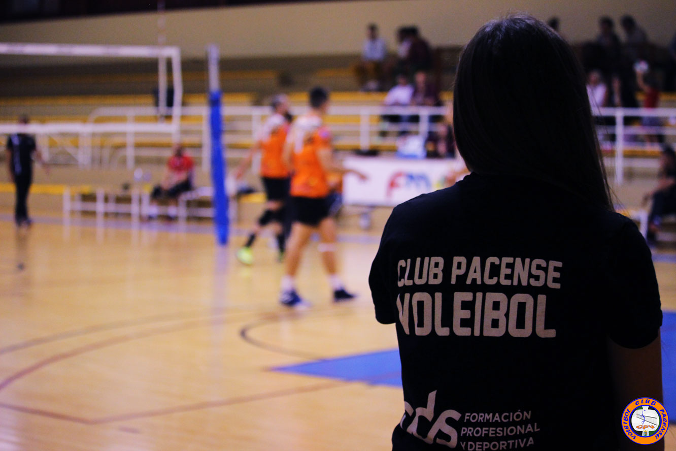 El Extremadura Hotel Río Badajoz Femenino se enfrenta al A.D. Lacimurga