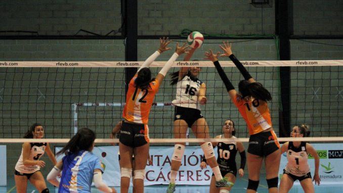 El Extremadura Arroyo logra una sufrida victoria (3-2) ante un gran Cuesta Piedra