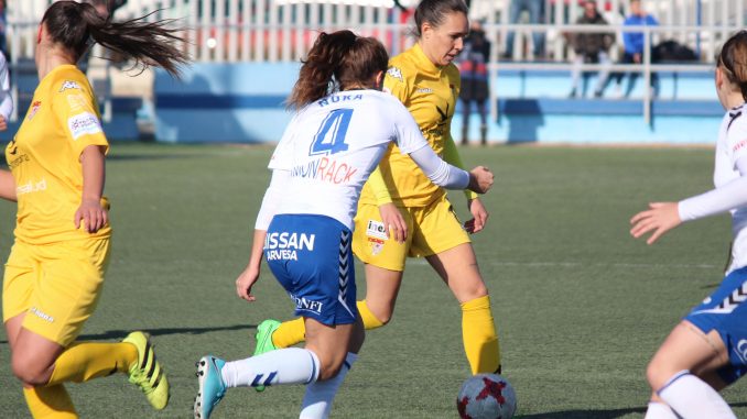 Derrota del Santa Teresa Badajoz en casa del Zaragoza CFF