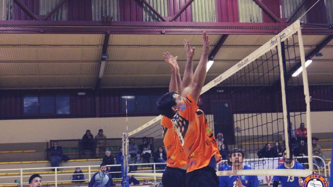 El Extremadura Hotel Río Badajoz reanuda la competición ante su afición