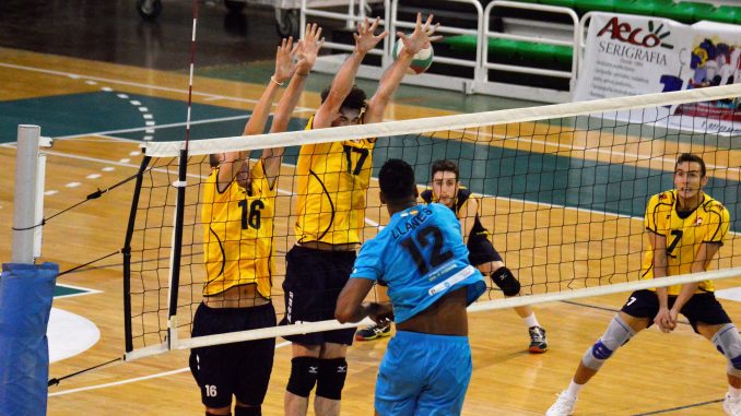 El cubano Joan Llanes de nuevo en el septeto ideal de la jornada de Superliga2