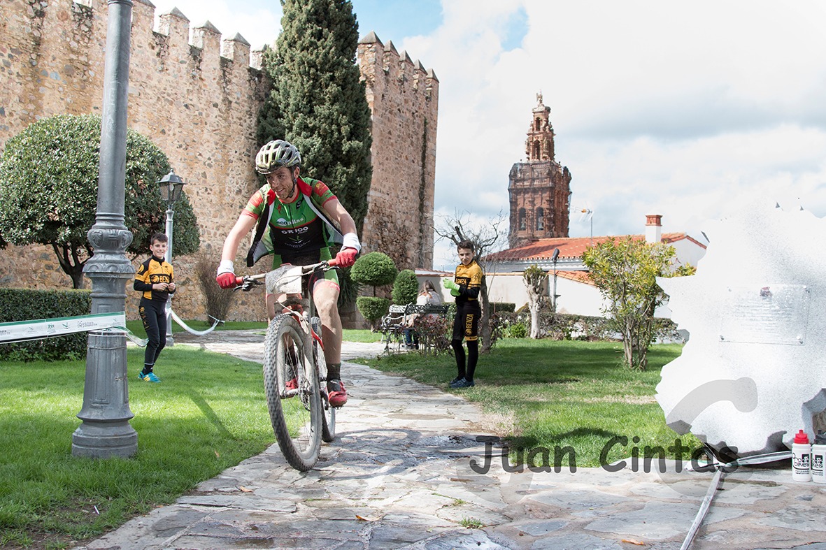 Buenos resultados del Extremadura-Ecopilas en el VI Maratón Templario de Jerez de los Caballeros