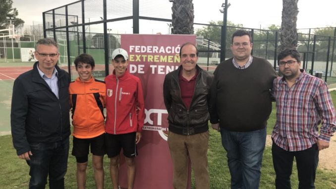 En las instalaciones del Club Las Arenas de Don Benito se ha disputado la Babolat Cup
