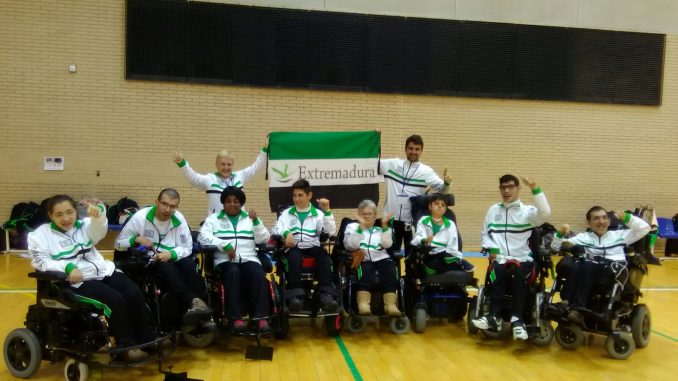 Extremadura inicia su andadura en el campeonato de España de Hockey en silla de ruedas eléctricas (HSRE)