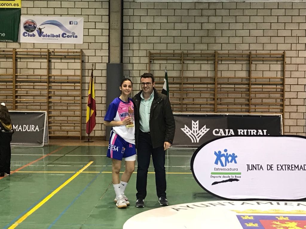 MVP Final Mamen Blanco - San Antonio Cáceres Basket y Carnes Pizarro Miralvalle, Campeones Junior de Baloncesto