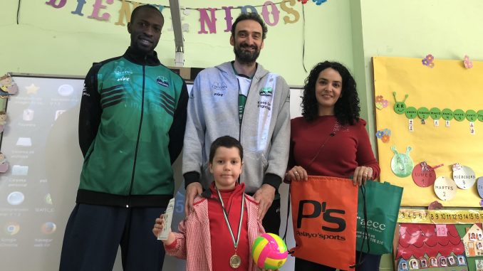Sergio Pérez y Ola Keshinro anuncian más ganadores con la AECC