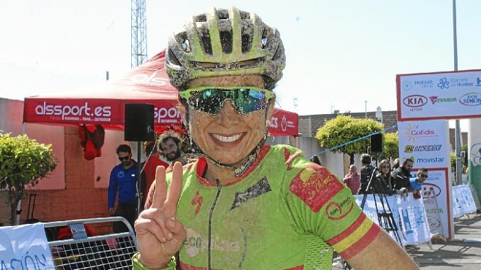 Susana Alonso y Manu Cordero Campeones de España de Ultramaratón