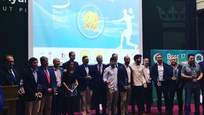 El Club de Tenis Cabezarrubia reconocido como mejor “Club de Pádel de Extremadura”
