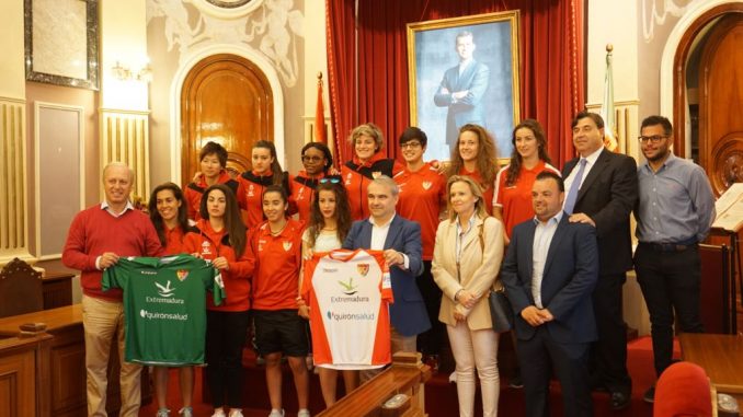 Es el momento de que el Santa Teresa Badajoz sienta el apoyo de la ciudad de Badajoz