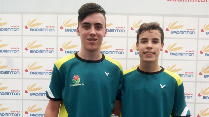 Manuel Calero y Carlos Muñoz jugaran la semifinales del Campeonato de España Sub17 de Bádminton