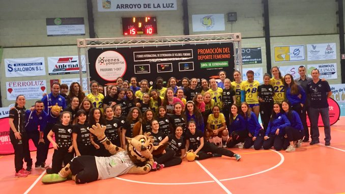 El campeón Las Palmas se exhibe en Arroyo, capital ibérica del mejor voleibol juvenil
