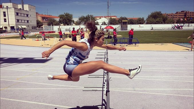 Jara García consigue el récord de Extremadura con el equipo de relevos de 4x100 en Granollers