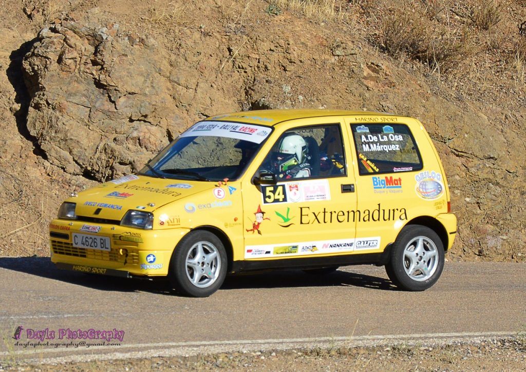 Paco Montes y David Collado lideran el regional de asfalto tras el Rallysprint Zurbarán