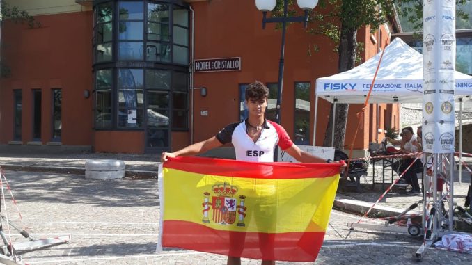 David Gil González, se gradúa con nota alta en el Campeonato del Mundo Juvenil de Carreras Por Montaña