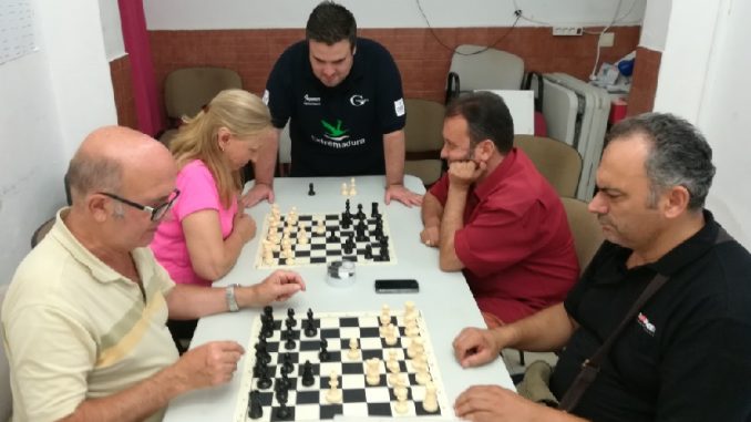 Programa de Ajedrez sin Barreras organizado por el Club Ajedrez Ajoblanco Extremadura