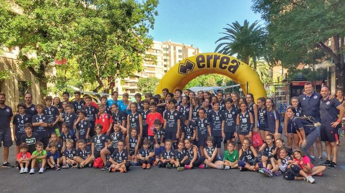 Escuelas Cacereñas de Voleibol, I edicion del Voleibol en la calle