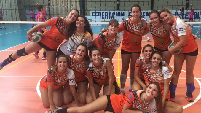 Las chicas del Aparthotel MM Badajoz, a por la victoria en casa