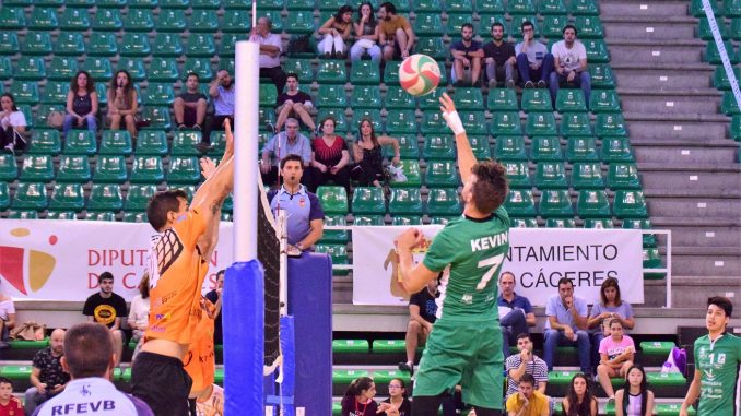 Extremadura Cáceres PH a por su tercera victoria en la Superliga 2