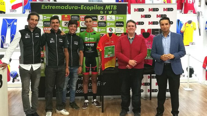 El pacense Miguel Benavides correrá con Extremadura-Ecopilas en 2019