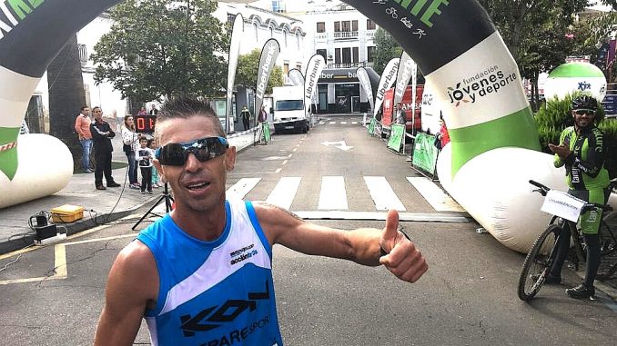 Juan Domingo Gómez se impone en la XVIII Media Maratón de las Cruces de Don Benito