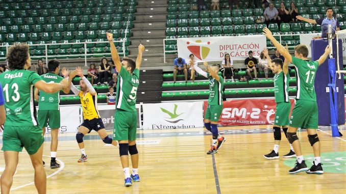 El Extremadura CCPH a por su segunda victoria en Tenerife