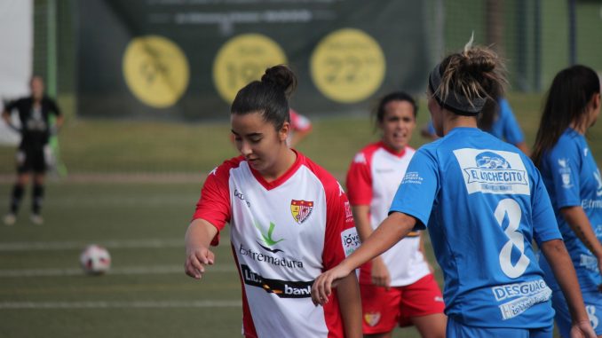 El Liberbank Santa Teresa Badajoz recibe al Córdoba CF para seguir sumando