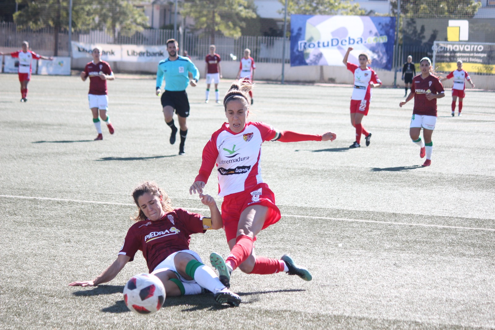 Empate sin goles a pesar de la insistencia del Liberbank Santa Teresa Badajoz