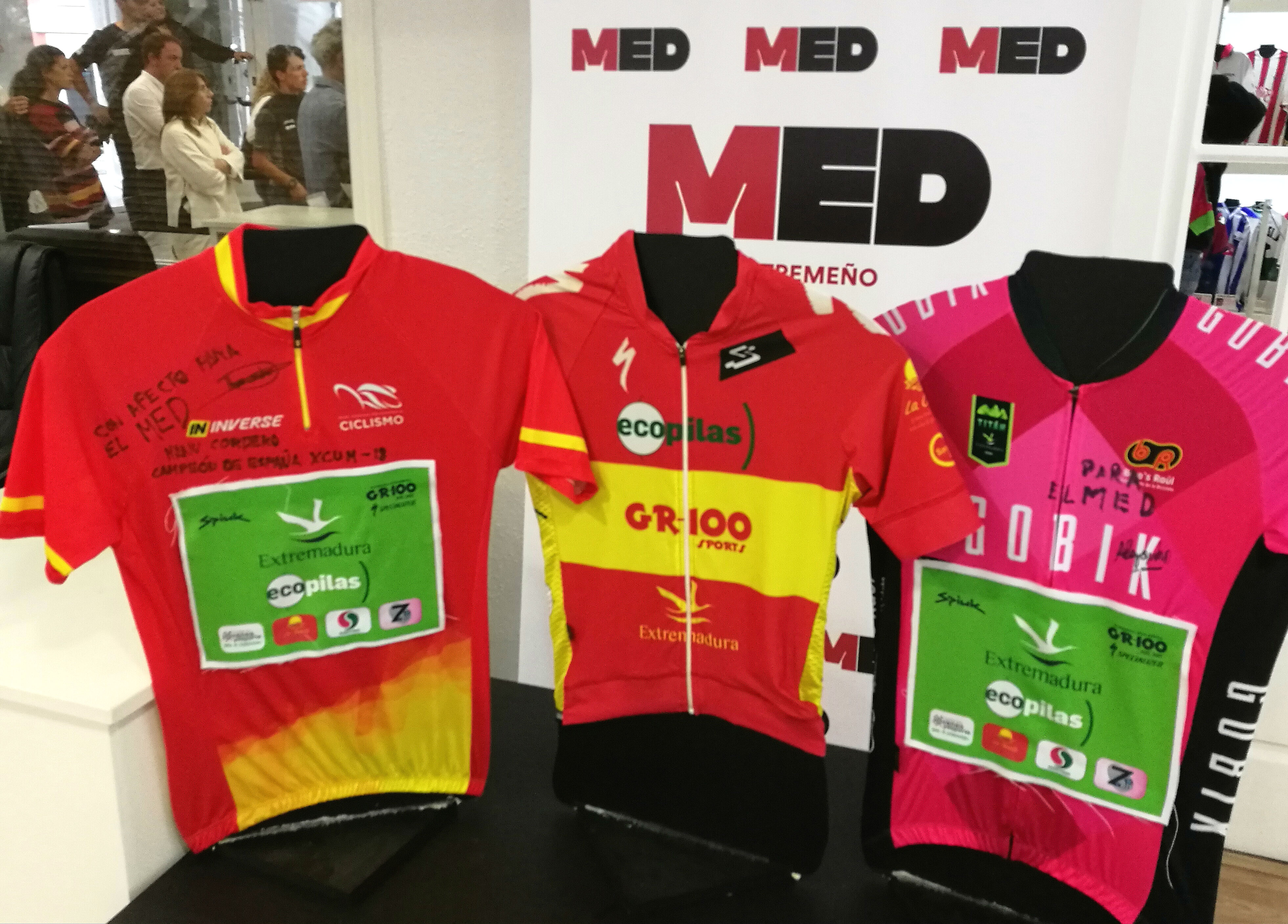 El pacense Miguel Benavides correrá con Extremadura-Ecopilas en 2019