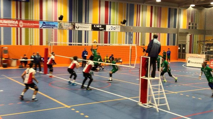 El Extremadura CCPH no puede con el equipo de Dumbría