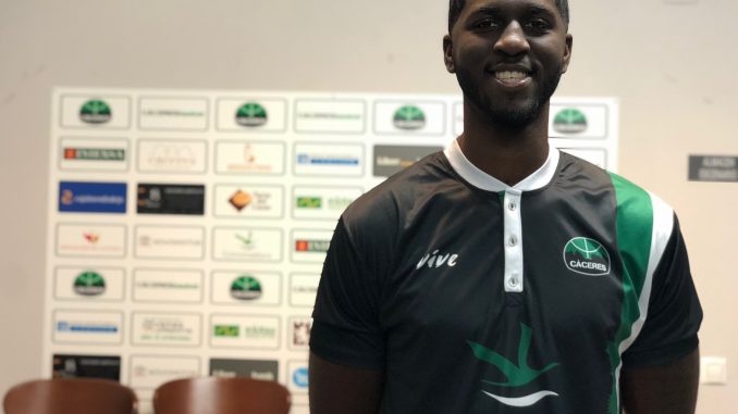 Cole Huff se incorpora al Cáceres Patrimonio de la Humanidad