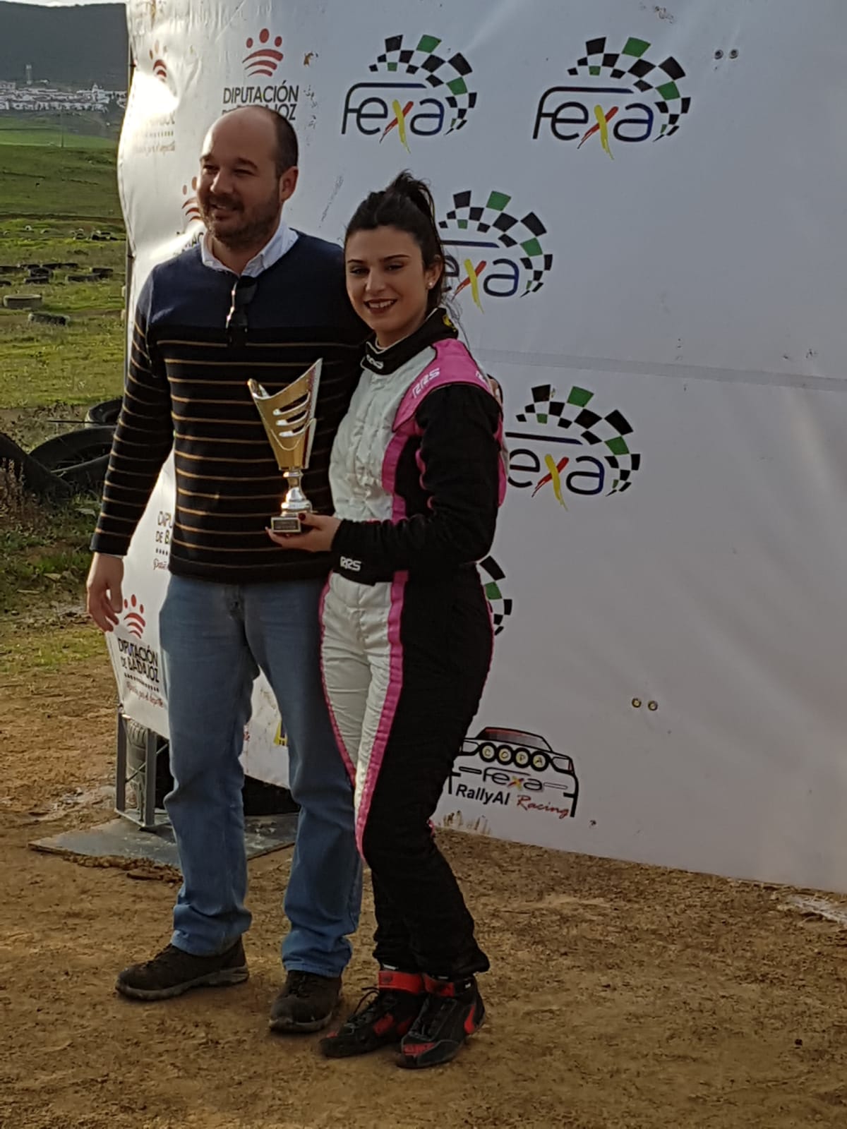 Los hermanos jerezanos Castilla Reales vencedores del I TC de Tierra Navideño