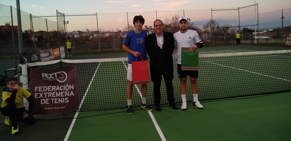 La FExT celebró la Gala del Tenis Extremeño en el Centro Nacional de Tecnificación Ciudad Deportiva de Cáceres