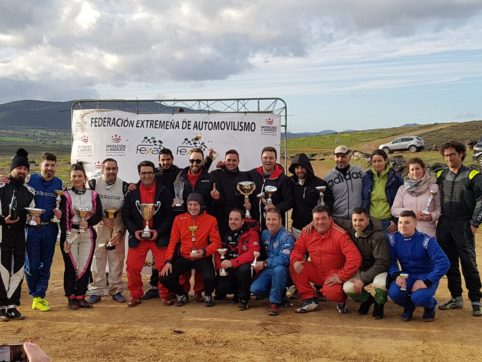 Los hermanos jerezanos Castilla Reales vencedores del I TC de Tierra Navideño