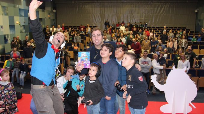 La presentación de 'Game Fútbol' reúne a 200 personas en IFEBA