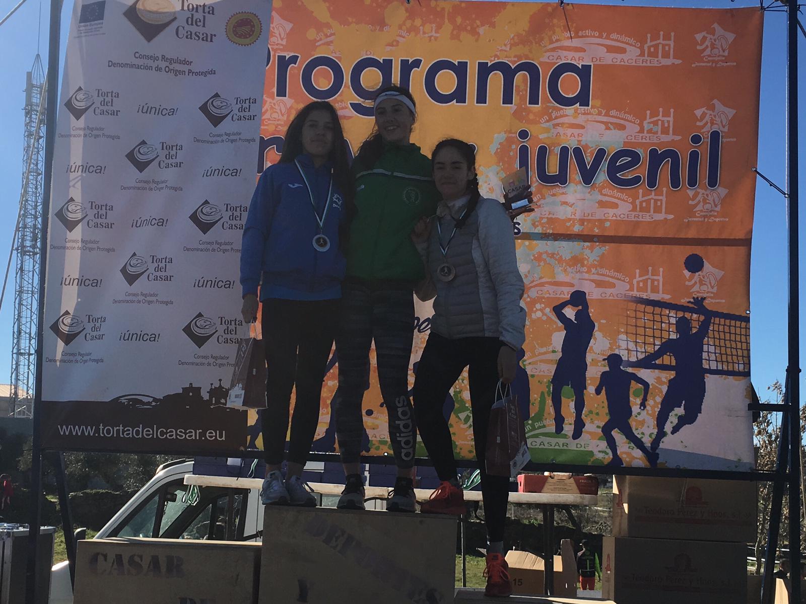 Buenos resultados del Club Atletismo Don Benito en Antequera, Cáceres y Casar de Cáceres