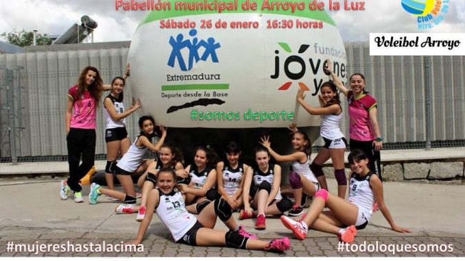 El Extremadura Arroyo celebra su fiesta de la cantera con la visita del líder y con una madrina de lujo, Fátima Agudo