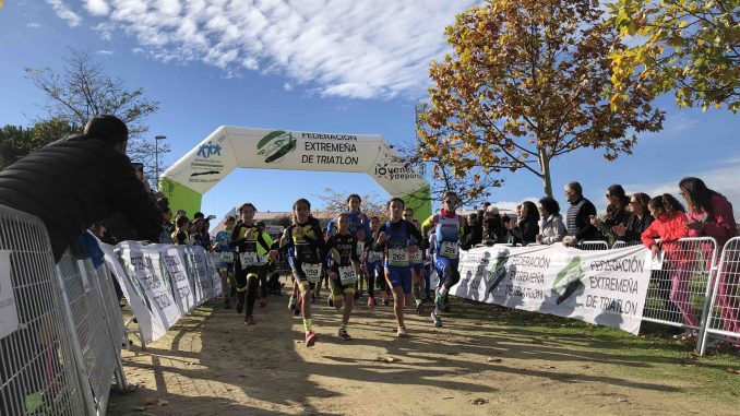 Los más pequeños abrirán la competición oficial de la Fextri en 2019