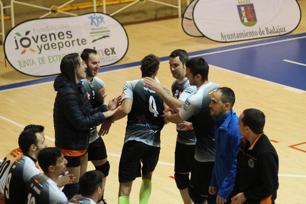 Gran victoria de un gran Extremadura Aparthotel MM Badajoz ante Calasancias