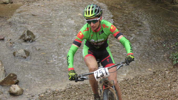 Extremadura-Ecopilas en el Open España XCM: Benavides fue sexto en Córdoba donde Cordero perdió sus opciones de podio por avería