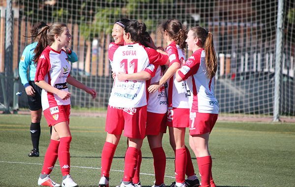 Festival de goles del Liberbank Santa Teresa Badajoz en el derbi extremeño