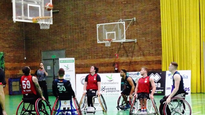 El Mideba Extremadura se enfrenta al colista. La plantilla quiere centrase en seguir liderando la liga