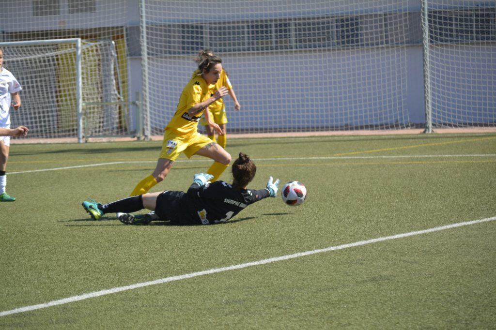 Goleada del Liberbank Santa Teresa Badajoz en el último derbi de la temporada