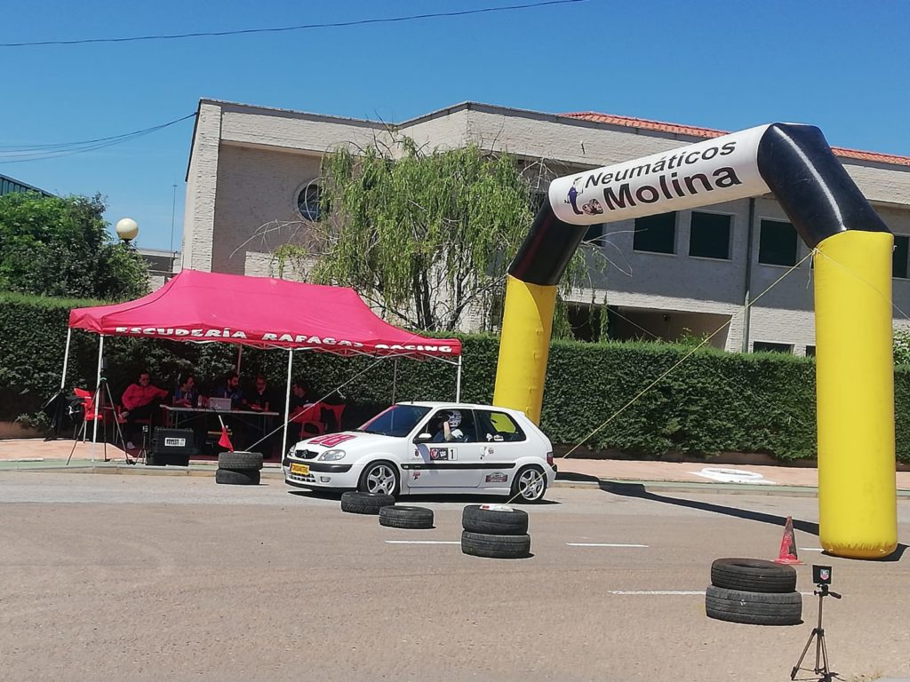 Caballero vencedor del Slalom de Talavera la Real