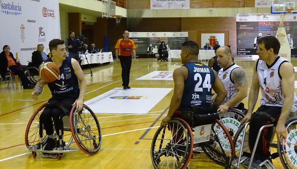 El Mideba Extremadura gana a Bilbao y termina tercera en la Liga