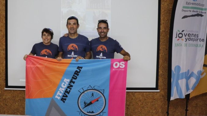 El club deportivo extremeño Ítaca Aventura avanza su participación en Escocia en la Series Mundiales