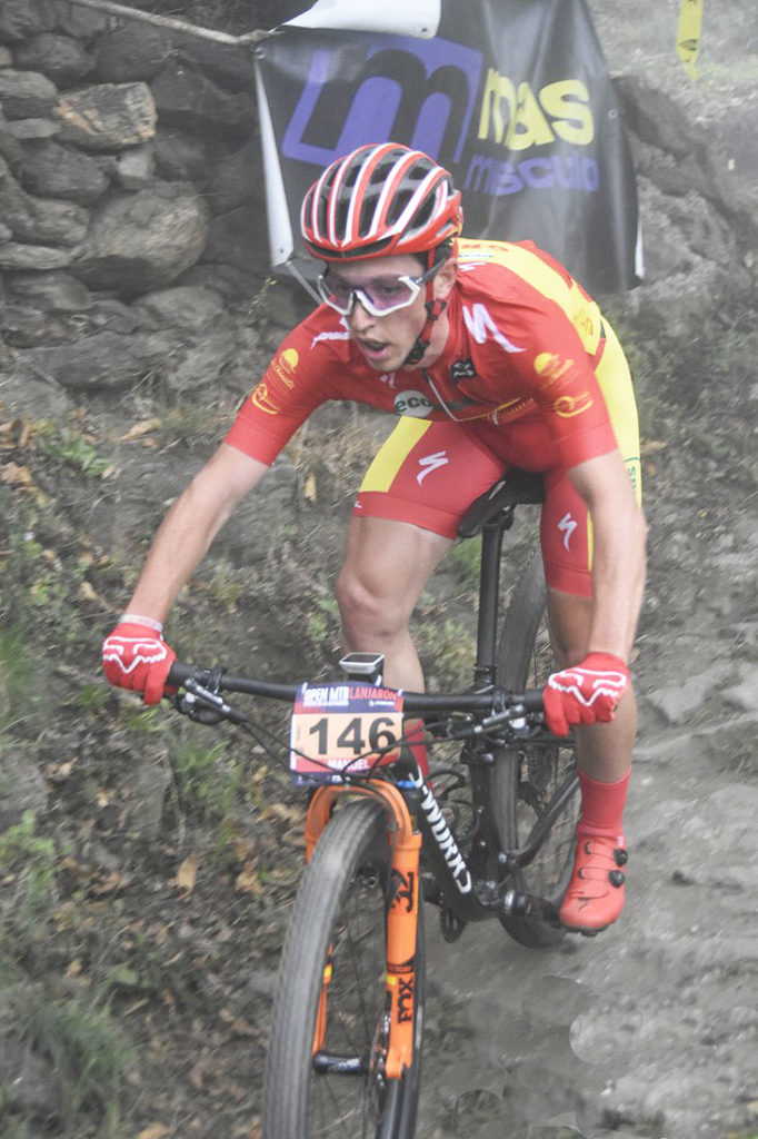 Manu Cordero se lleva la general de Open MTB Puerta de la Alpujarra de Lanjarón