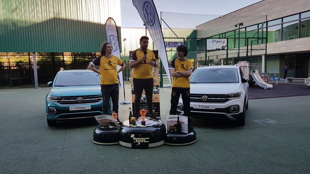 Las carreras virtuales deslumbraron en Cáceres en la primera prueba oficial del Campeonato regional de Simracing
