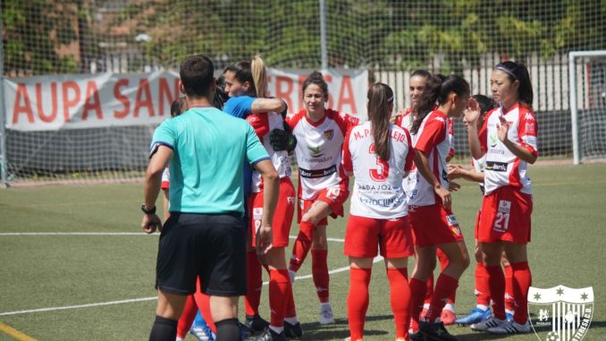 El Santa Teresa busca el pase a la final por el ascenso en El Sadar