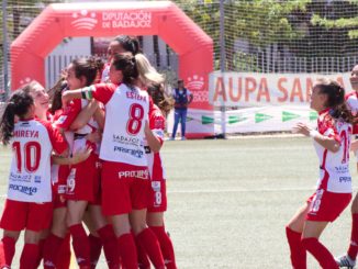 El Santa Teresa y su afición buscan el ascenso en a final de Madrid